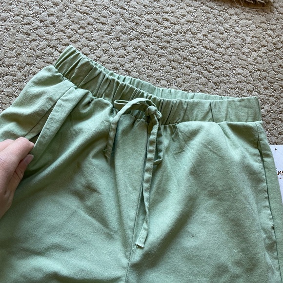 Green wide leg linen pants - Picture 2 of 10